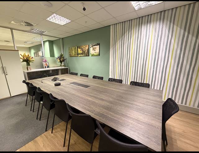 175M² OFFICE TO LET IN UMHLANGA RIDGE
